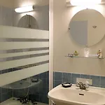 Hotel Logis & Restaurant - Le Saint Sebastien 2*