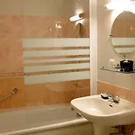 Logis & Restaurant - Le Saint Sebastien Hotel 2*