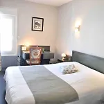 Hotel Logis & Restaurant - Le Saint Sebastien 2*