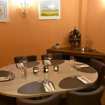 Logis & Restaurant - Le Saint Sebastien Otel