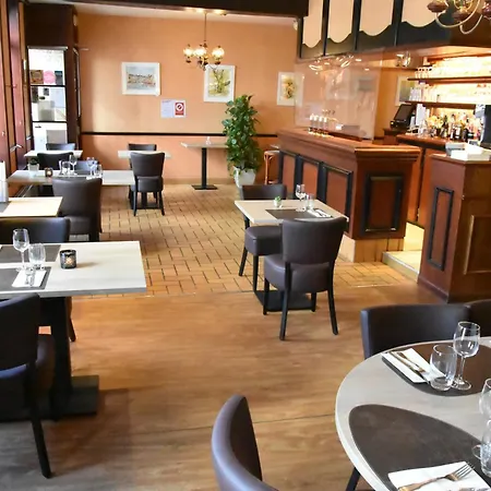 Logis & Restaurant - Le Saint Sebastien Hotel 2*