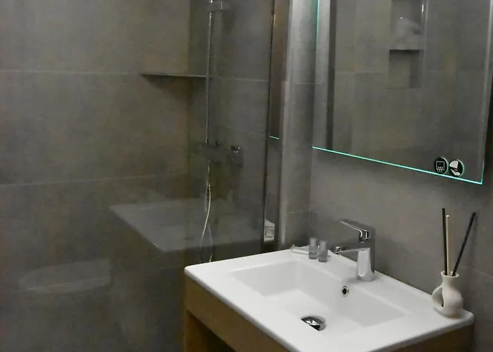 Le Saint Sébastien 2* Blendecques