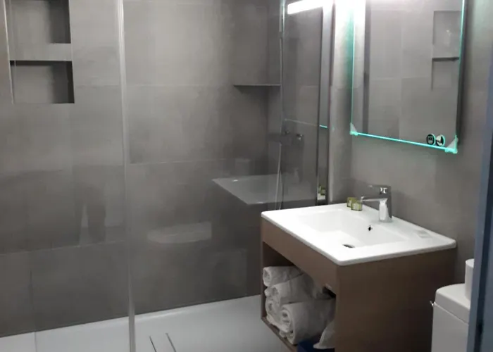 Hotel Le Saint Sébastien